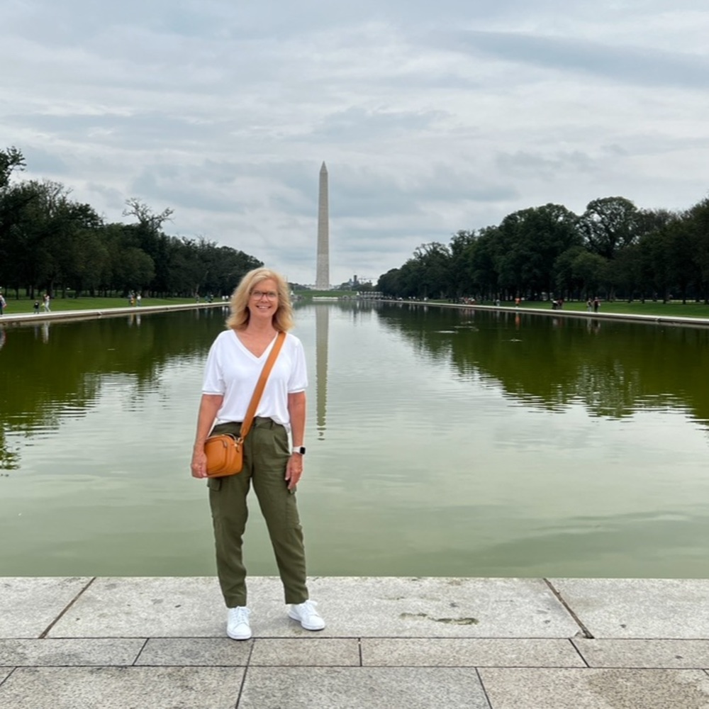 Meet your Posher, Candace